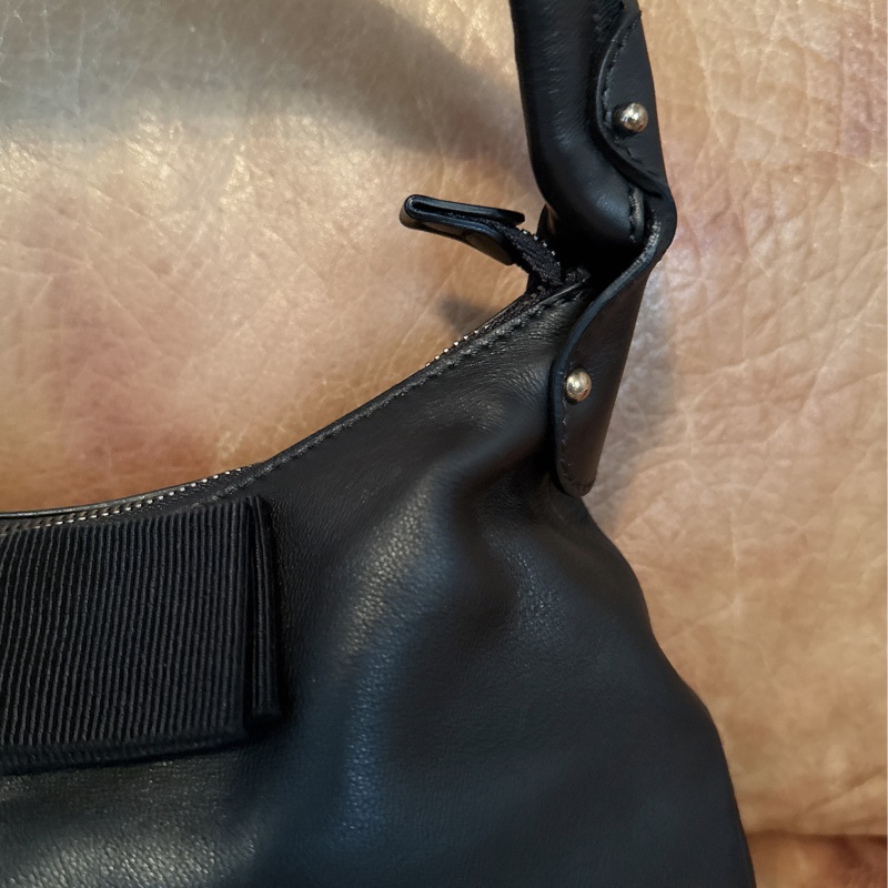 未使用 經典Salvatore Ferragamo肩背包-47