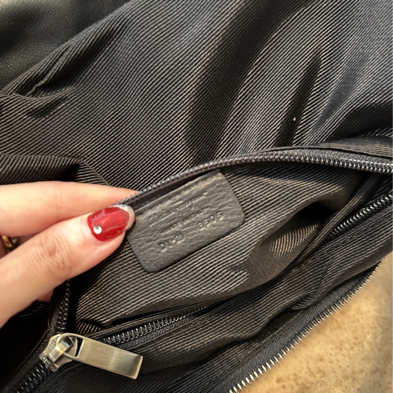 未使用 經典Salvatore Ferragamo肩背包-54