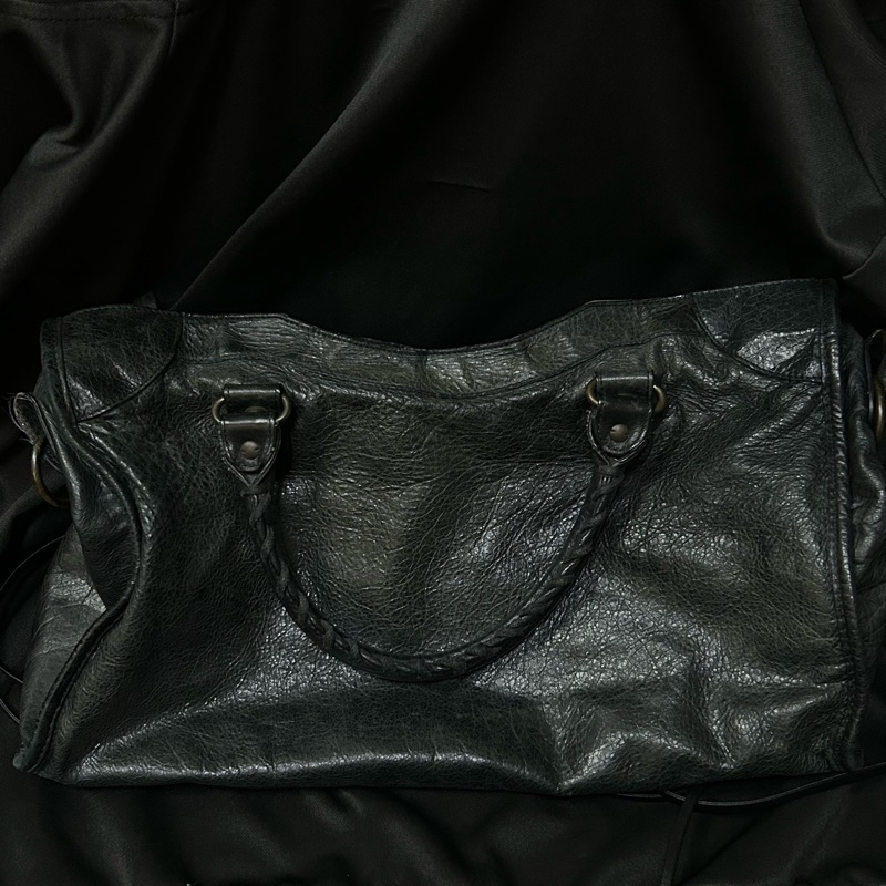 BALENCIAGA MEDIUM LE CITY 黑色中號小釦City機車包-1