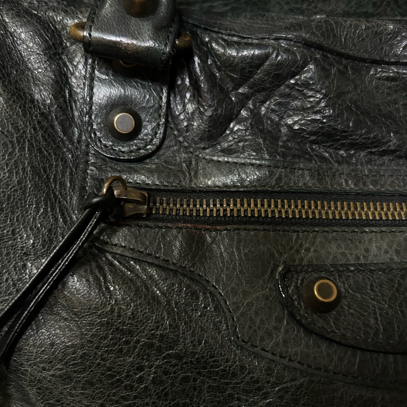 BALENCIAGA MEDIUM LE CITY 黑色中號小釦City機車包-11