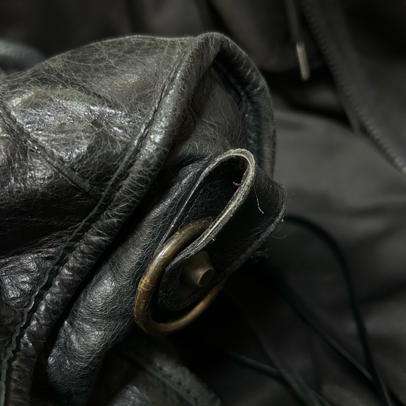 BALENCIAGA MEDIUM LE CITY 黑色中號小釦City機車包-16