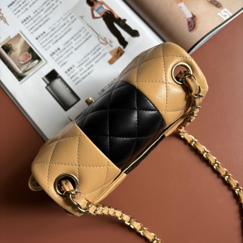 COCO 17 ::Chanel:: Mini Square Flap Bag  奶茶色x黑 拚色經典方胖雙色斜背練包 口蓋包-2