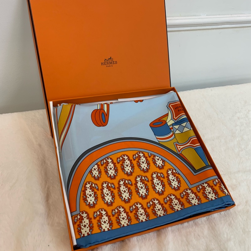 閒置新✨Hermes 法厄同之輪方巾-0