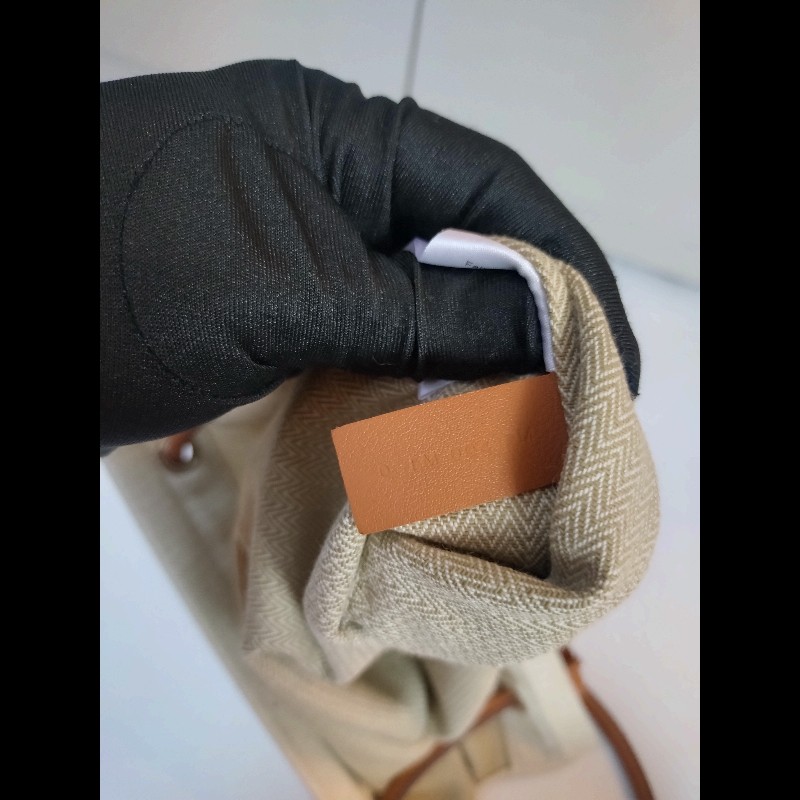 Hermes 金棕皮米白底黑字布斜背包 Aline Groom-12