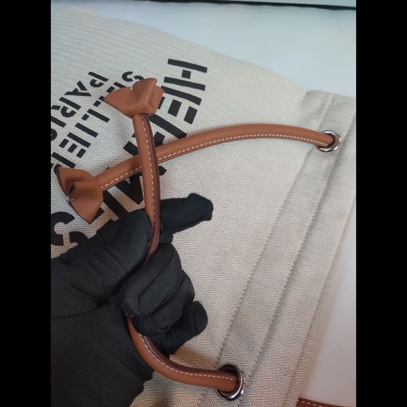 Hermes 金棕皮米白底黑字布斜背包 Aline Groom-16