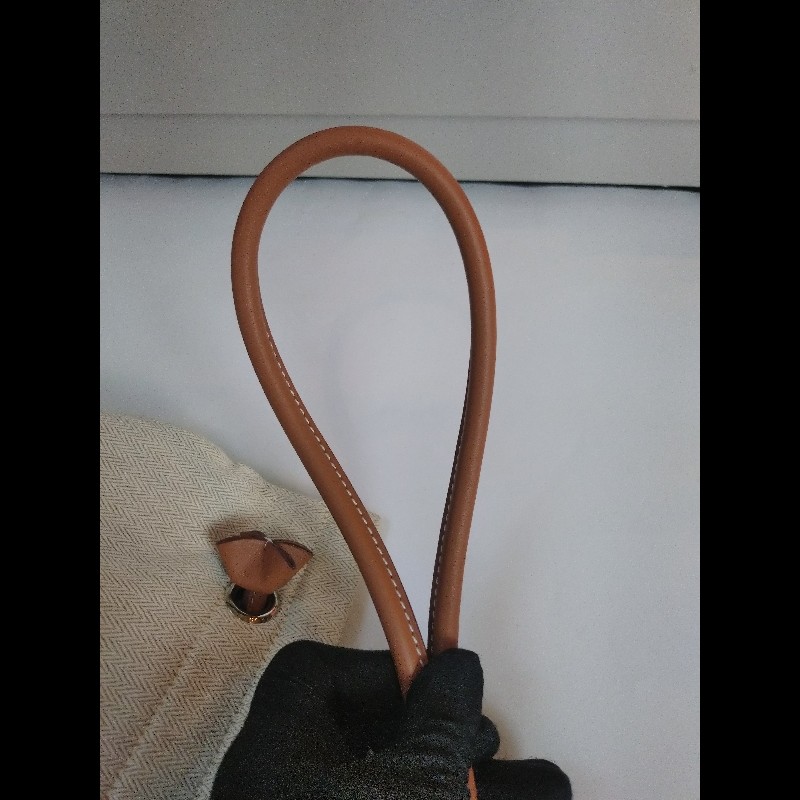 Hermes 金棕皮米白底黑字布斜背包 Aline Groom-20