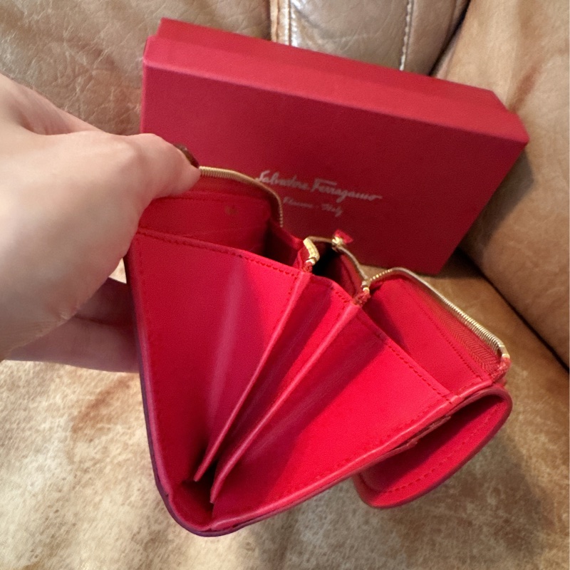 未使用 經典Salvatore Ferragamo（桃紅長夾）-23