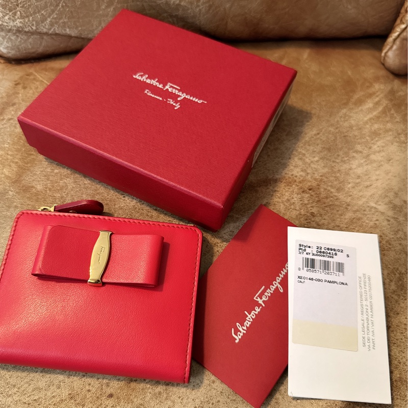 未使用Salvatore Ferragamo（短卡夾原價15900元）-8