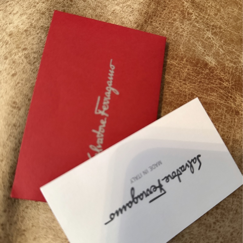 未使用Salvatore Ferragamo（短卡夾原價15900元）-35