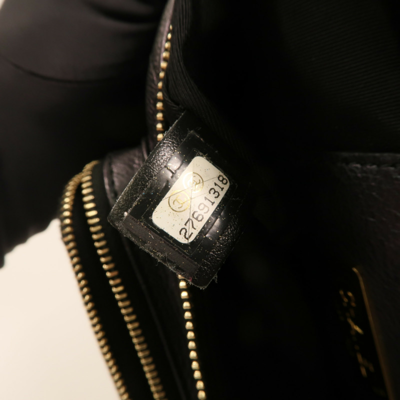 CHANEL 牛皮皮革Waist Bag金扣鏈帶腰包-6