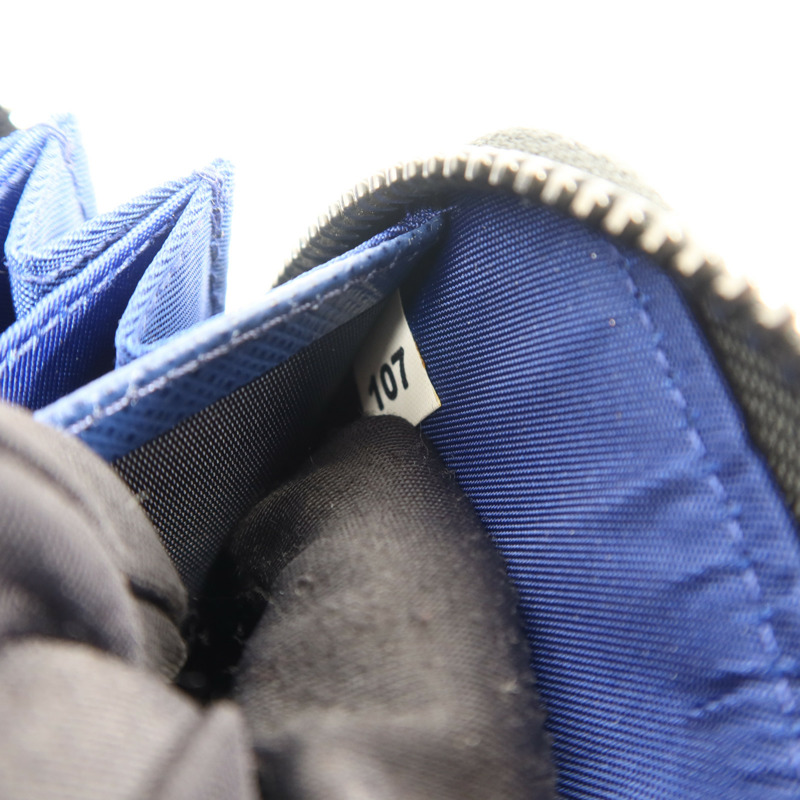 PRADA 尼龍Card Case With Strap銀扣卡片套-6