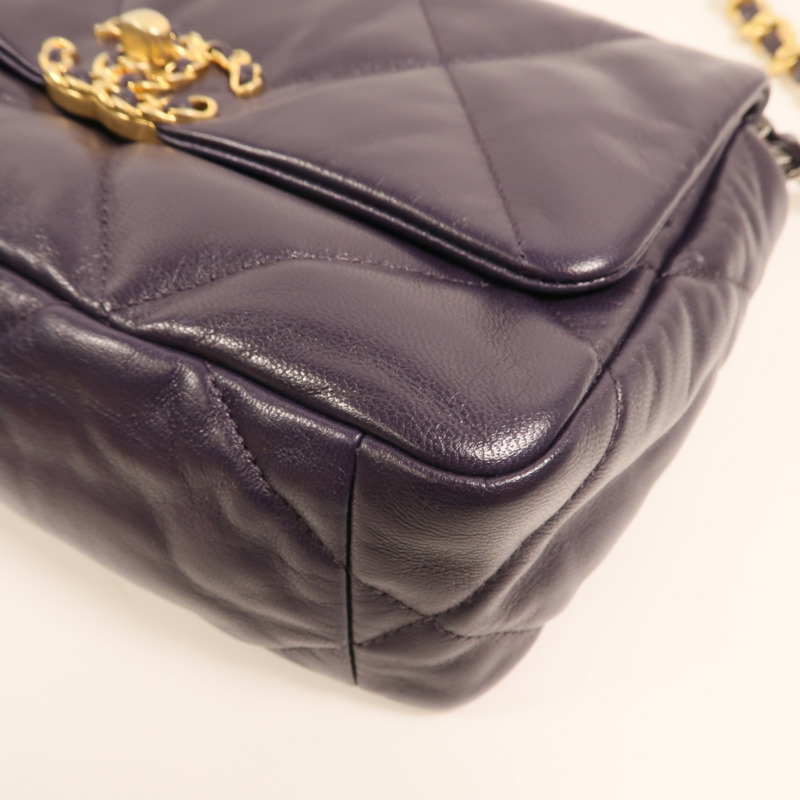 CHANEL 羊皮皮革C19 Small金扣手挽肩背兩用袋-12