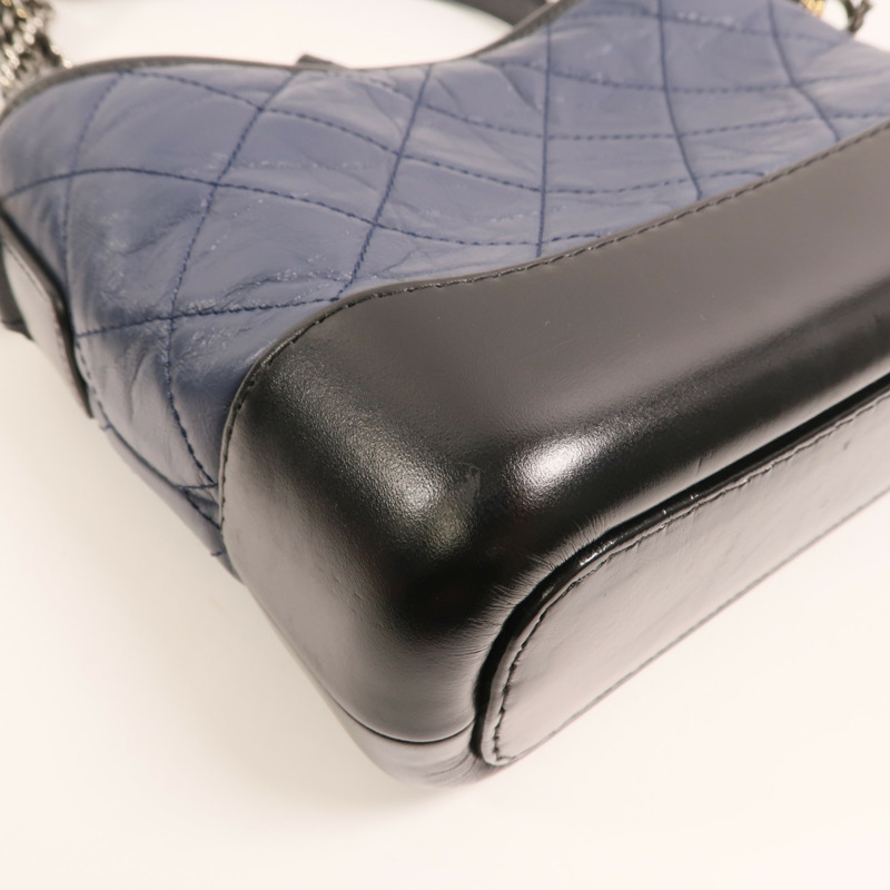 CHANEL 牛皮皮革Gabrielle small鏈帶肩背袋-12