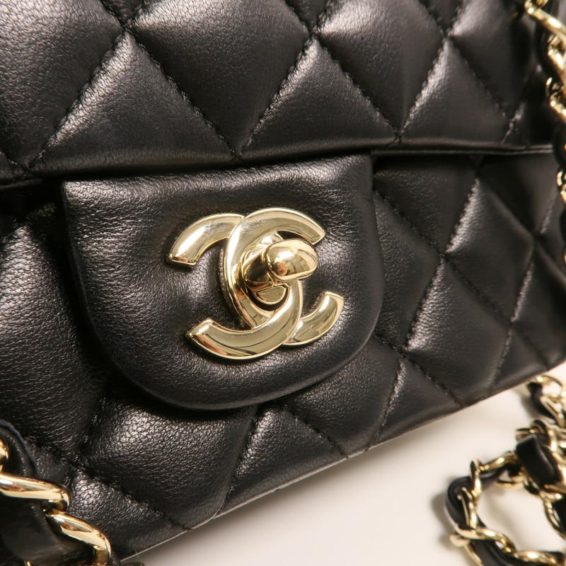 CHANEL 羊皮皮革Classic 20金扣鏈帶肩背袋-8