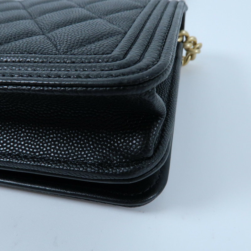 CHANEL 牛皮皮革Boy Wallet On Chain金扣鏈帶肩背袋-7