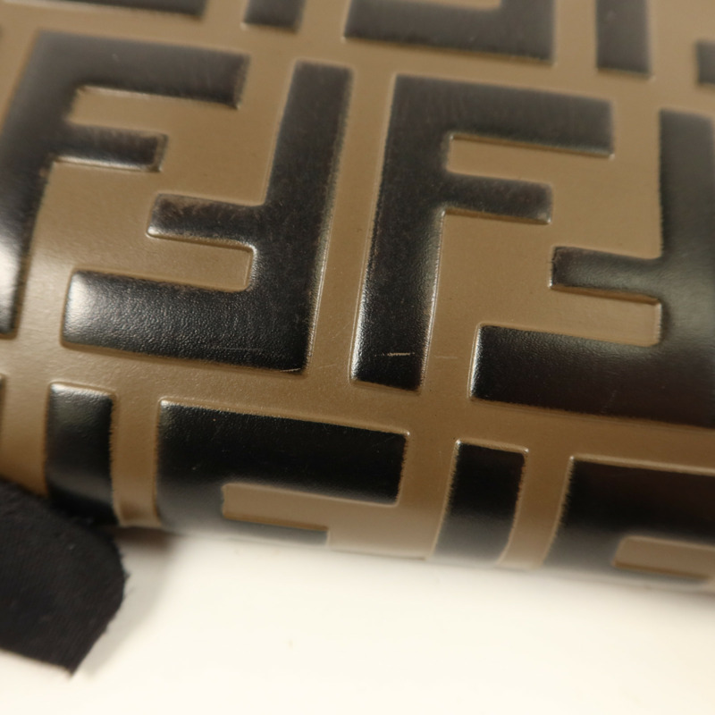 FENDI 牛皮皮革Wallet金扣錢包-16