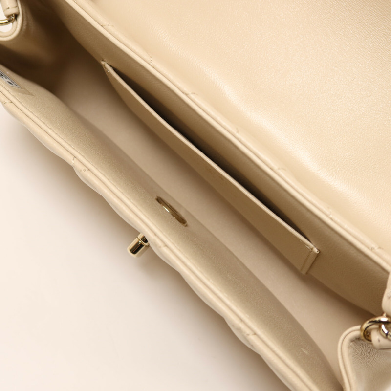 CHANEL 羊皮皮革Chain Shoulder金扣鏈帶肩背袋-4