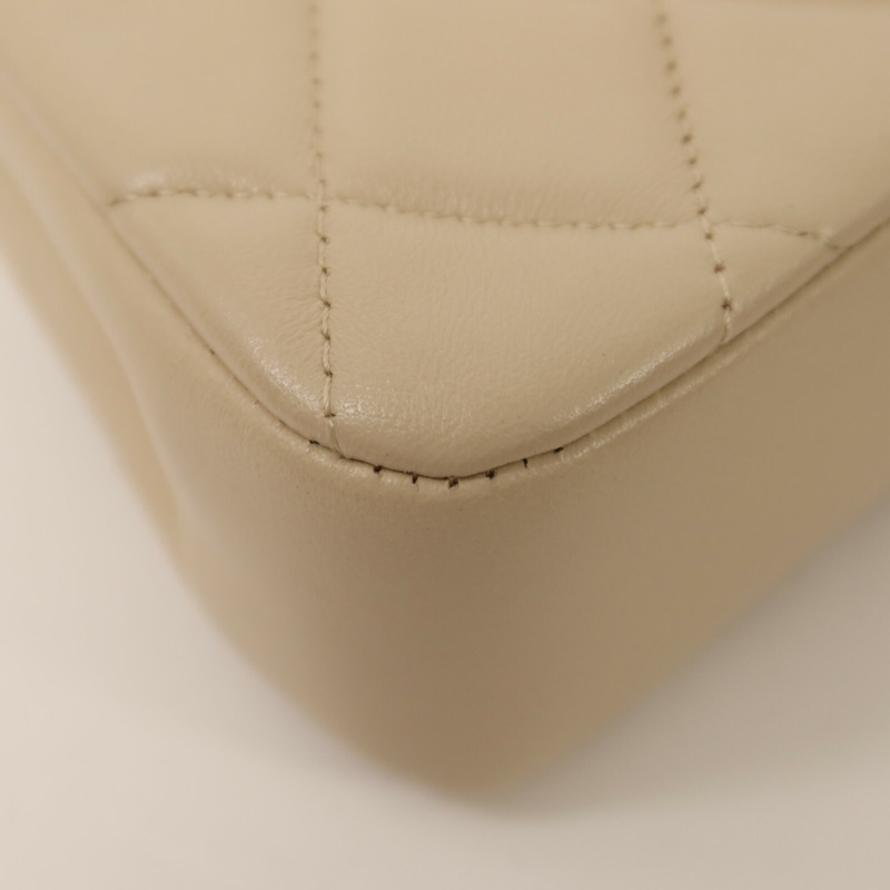 CHANEL 羊皮皮革Chain Shoulder金扣鏈帶肩背袋-12