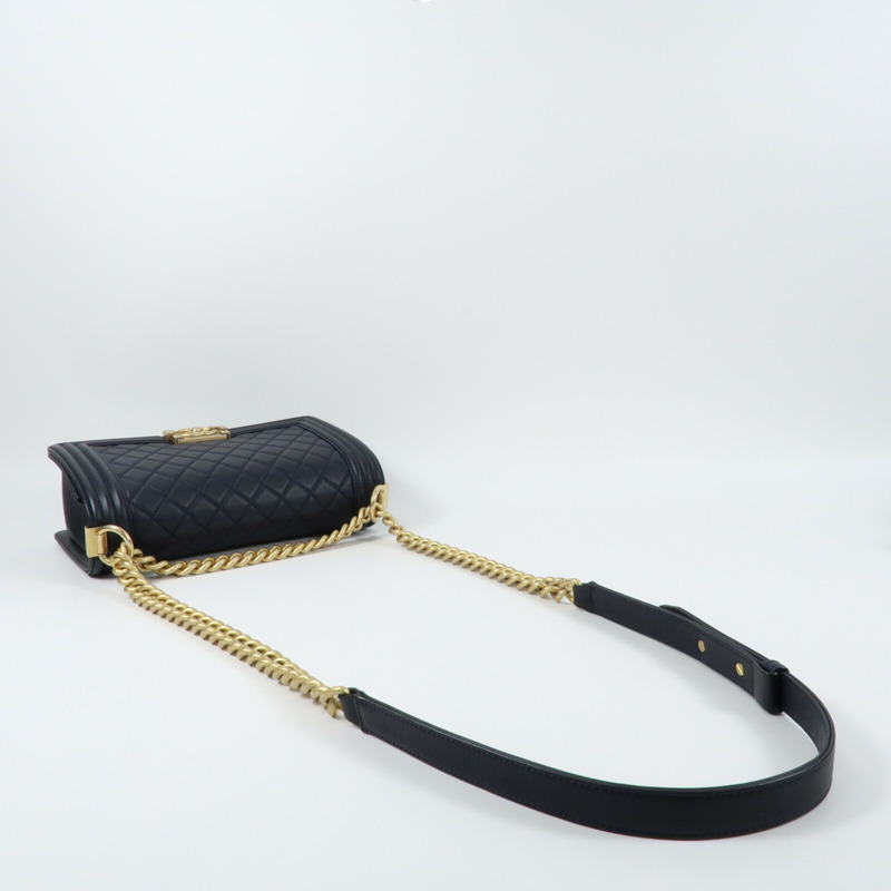 CHANEL 羊皮皮革Boy 25金扣鏈帶肩背袋-8