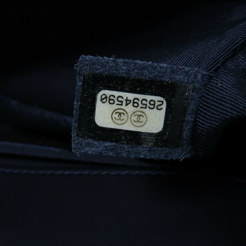 CHANEL 羊皮皮革Boy 25金扣鏈帶肩背袋-14