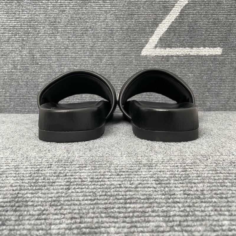 全新Gucci 古馳 凉鞋黑色皮面一字拖鞋42碼-2