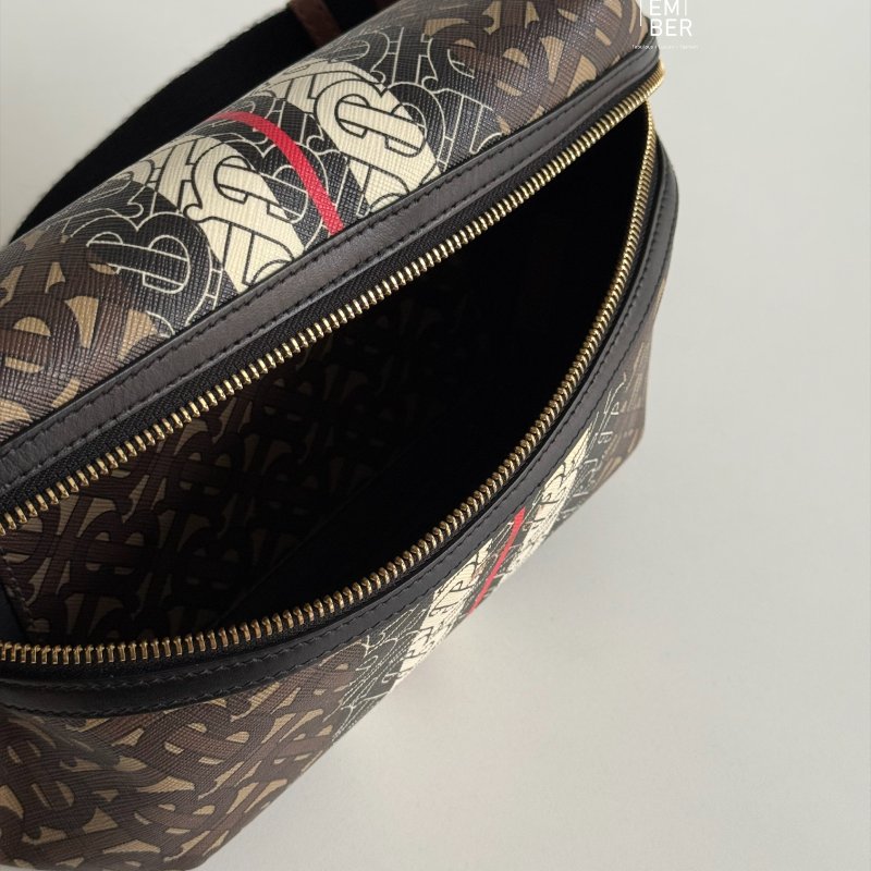 99新🆕 Burberry 滿版TB Logo 腰包-4