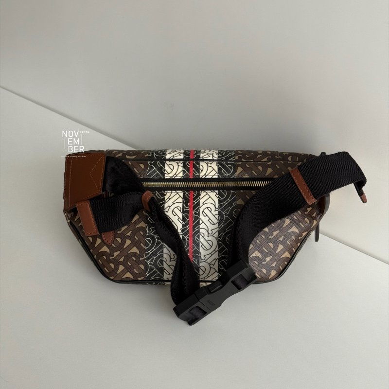 99新🆕 Burberry 滿版TB Logo 腰包-6
