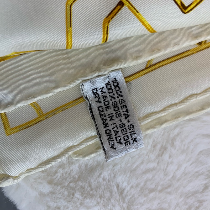 埃及神話🫢Chanel 太陽神拼米色方巾-4