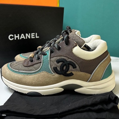 CHANEL香奈兒！咖藍拼色熊貓鞋低幫運動鞋 36碼，附件：塵袋、盒子