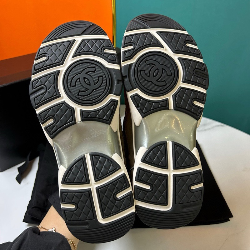 CHANEL香奈兒！咖藍拼色熊貓鞋低幫運動鞋 36碼，附件：塵袋、盒子-7