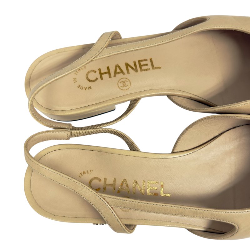 CHANEL CC 露踭平底鞋-7