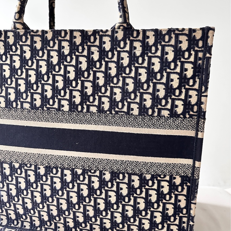 Dior Book Tote 大號 經典老花托特包-19