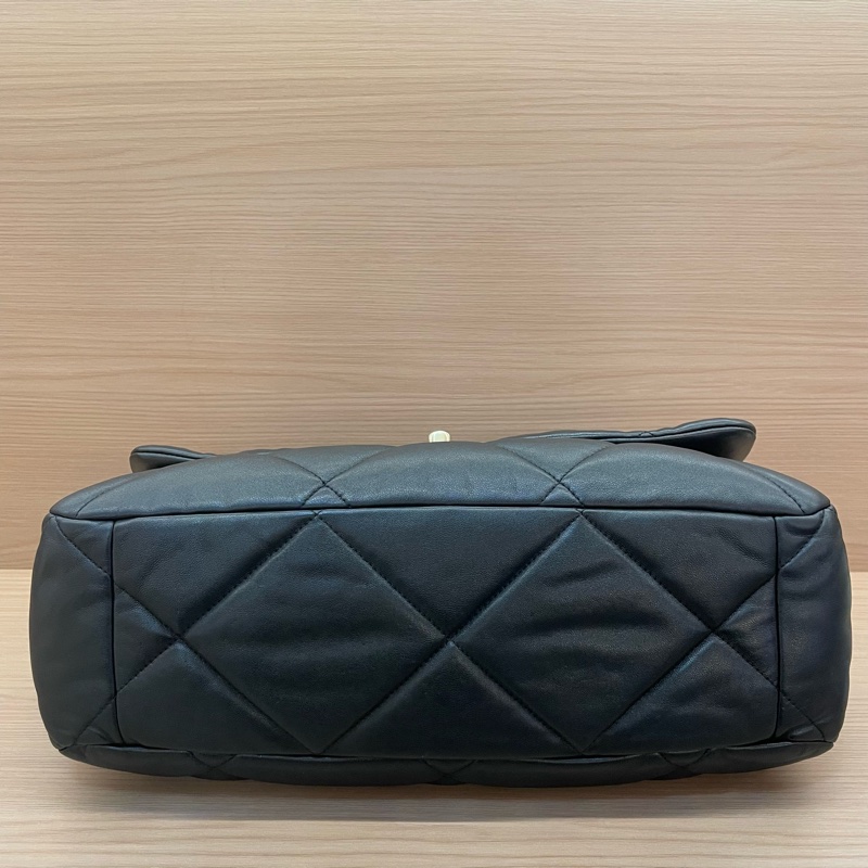 NO:C81 CHANEL 香奈儿 19bag 大号 芯片款 黑色菱格纹羊皮 金銀鏈條包 有塵袋 無卡 無盒子-4