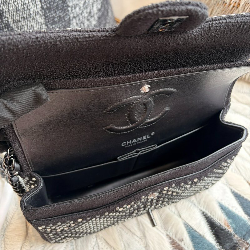 CHANEL 滿版鉚釘黑鑽COCO鏈包 晶片款-7