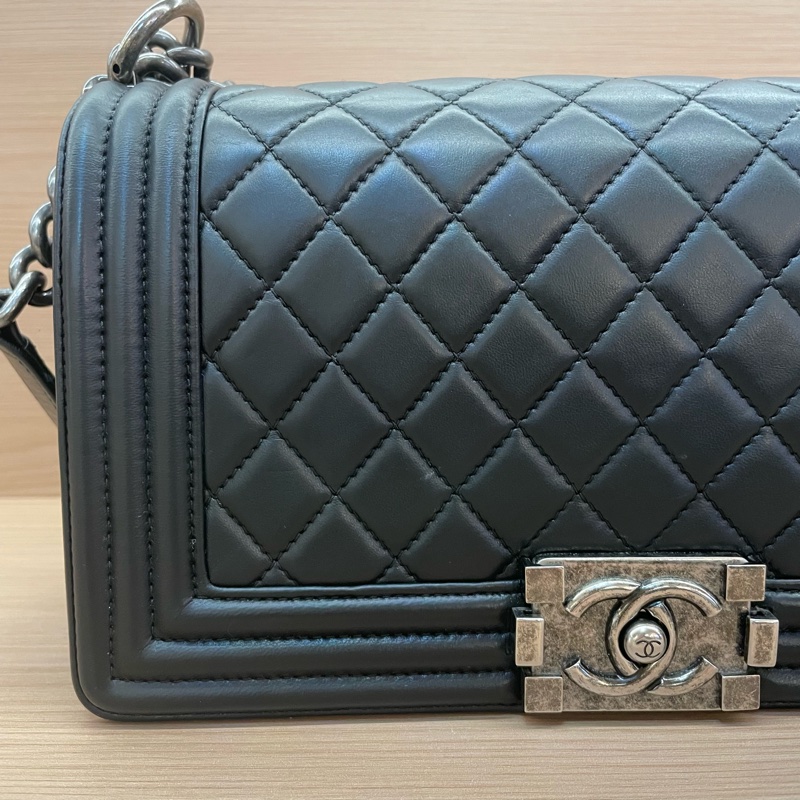 NO:D12 Chanel香奈儿leboy黑银中號2016年，21開，鏈條包  有塵袋 無卡 無盒子-5