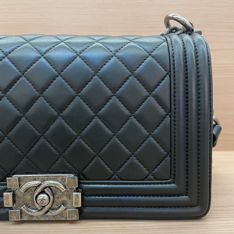 NO:D12 Chanel香奈儿leboy黑银中號2016年，21開，鏈條包  有塵袋 無卡 無盒子-6