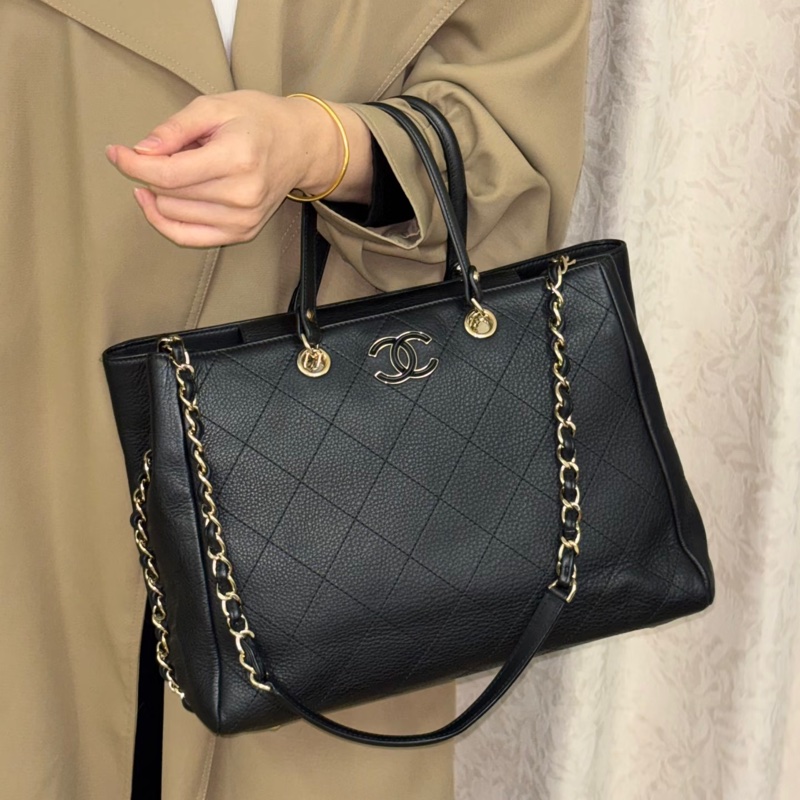 ✨Chanel 黑金牛皮外縫線tote 容量很好 超級美😍-1