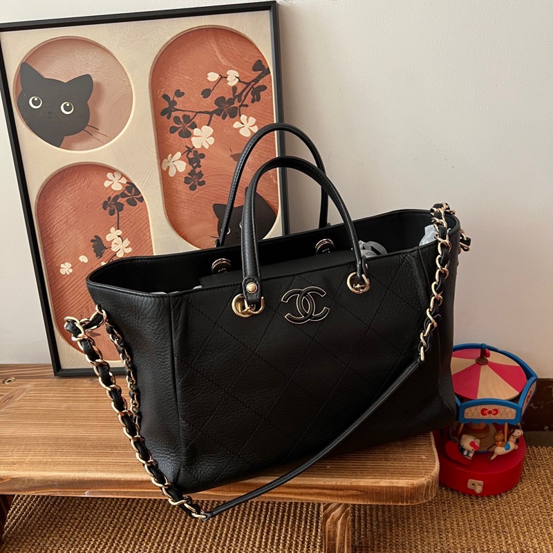 ✨Chanel 黑金牛皮外縫線tote 容量很好 超級美😍-3