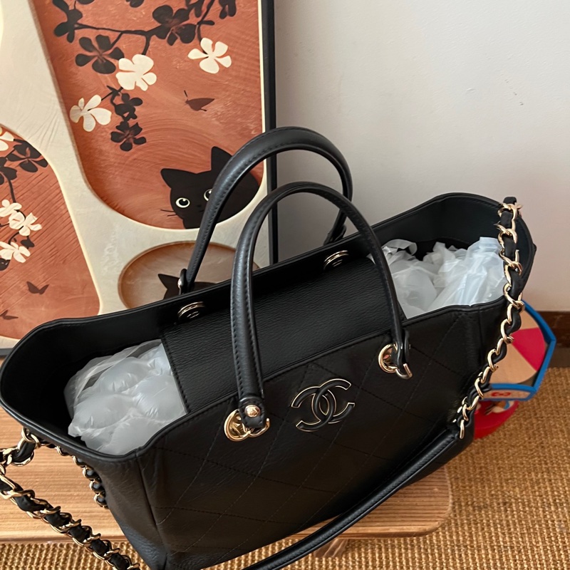 ✨Chanel 黑金牛皮外縫線tote 容量很好 超級美😍-5