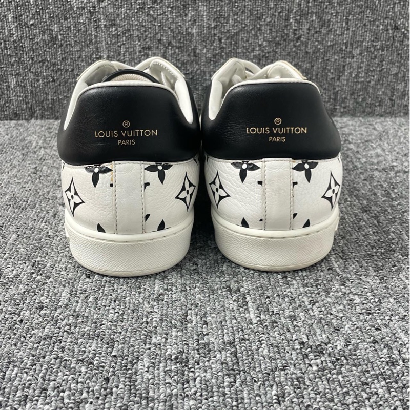 lv小白鞋 老花板鞋43.5碼-2
