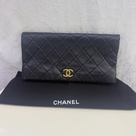 Chanel Cultch Bag