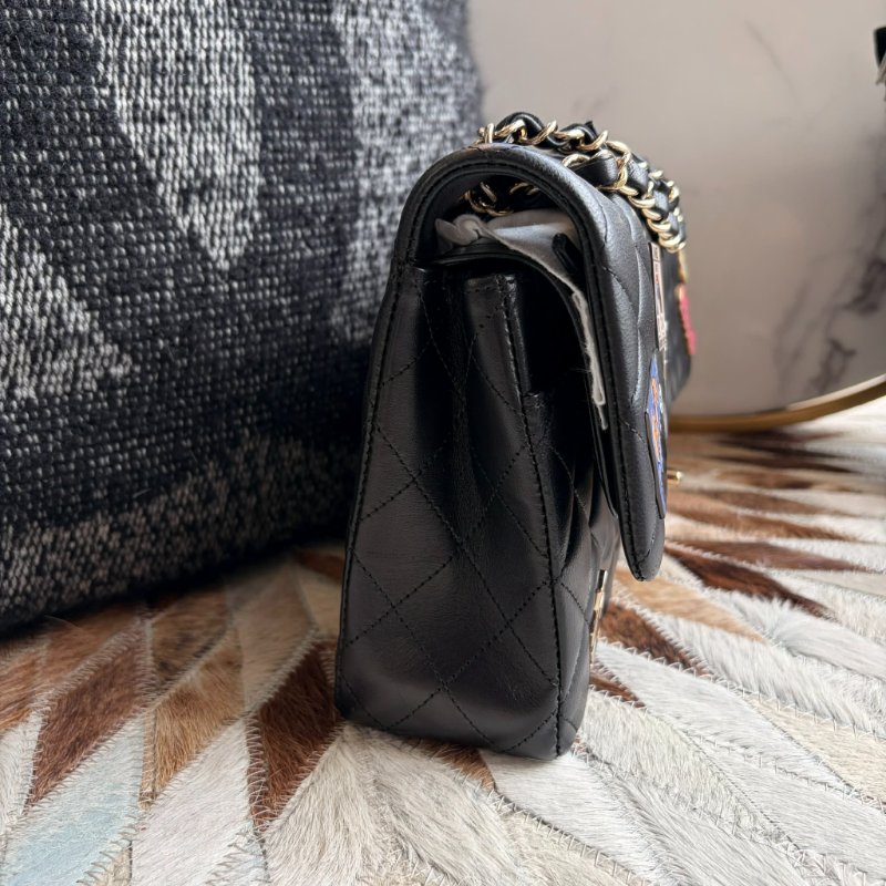 CHANEL 限定款徽章COCO25金鏈鏈包 黑色 晶片-7