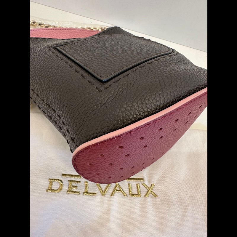 Delvaux pin twist-5