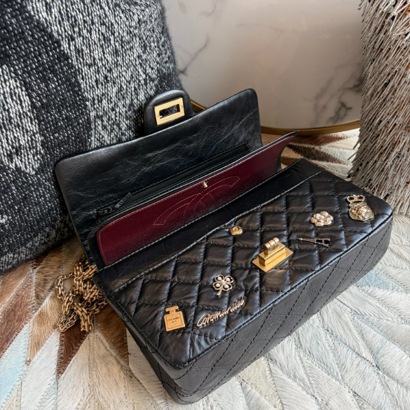 )CHANEL 復刻版徽章包 金鏈24CM 黑色-5