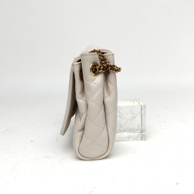 SAINT LAURENT NolitaMini白色羊皮金扣-1