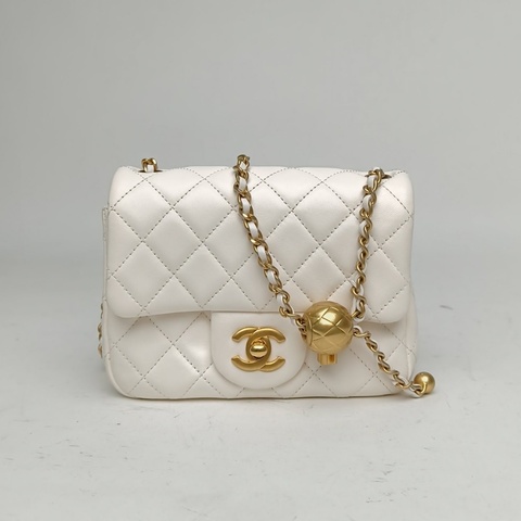 CHANEL CF口蓋包方胖子白色羊皮晶片開金扣金球調節扣