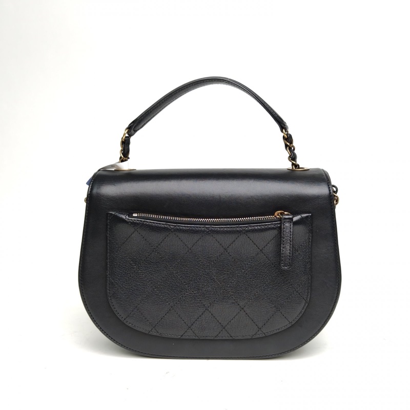 CHANEL 黑色牛皮23開古巴系列翻蓋馬鞍包-2