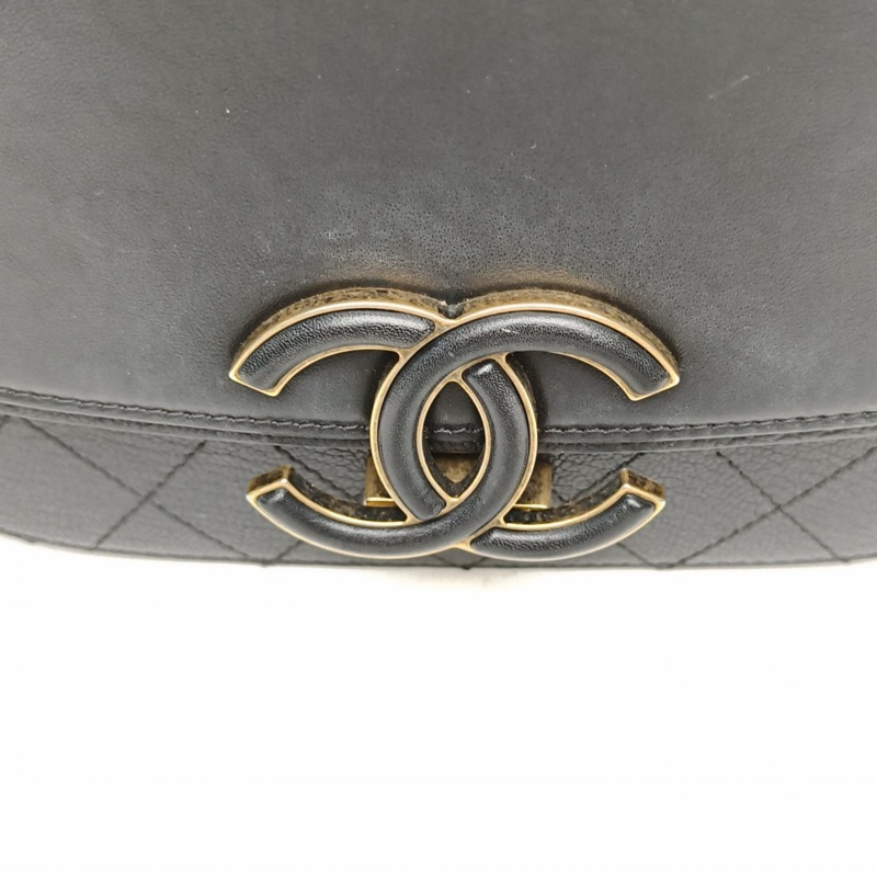 CHANEL 黑色牛皮23開古巴系列翻蓋馬鞍包-4