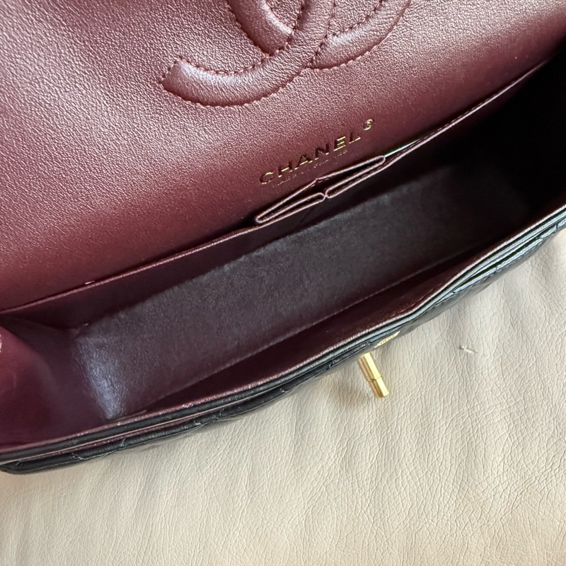 Chanel Classic Flap Bag 黑色菱格紋手袋-24