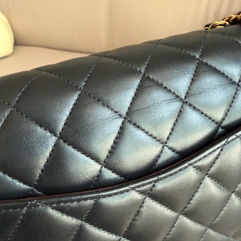 Chanel Classic Flap Bag 黑色菱格紋手袋-42